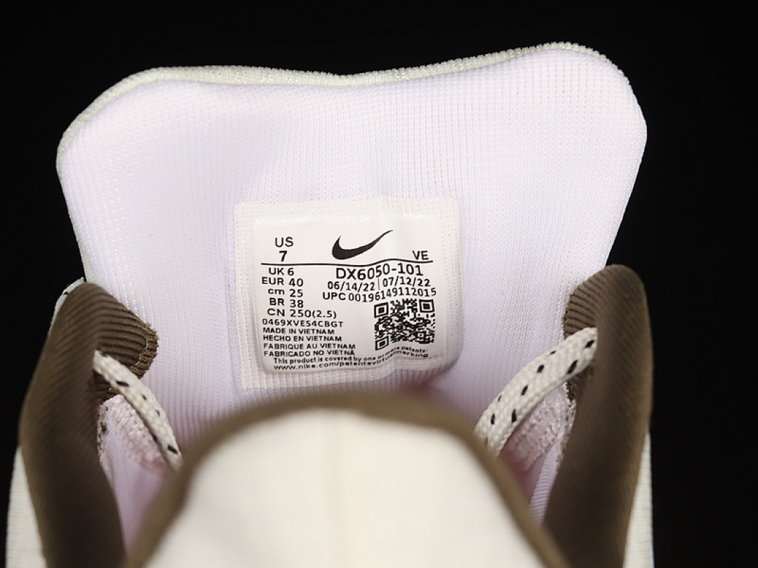 Nike [DX6050-101]-[AIR ZOOM PEGASUS 39 WHITE/TOTAL ORANGE/BLACK]-[WOMAN:36-39]-[MAN:40-45] - Image 5