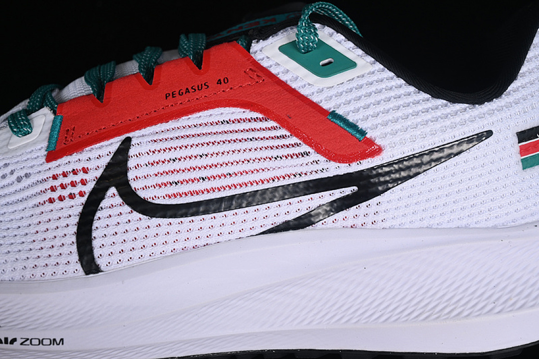 Nike [FN0024-100]-[AIR ZOOM PEGASUS 40 WHITE/BLACK/RED/GREEN]-[WOMAN:36-39]-[MAN:40-46] - Image 8
