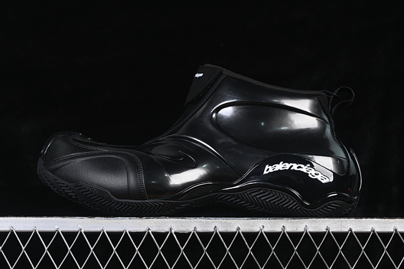 Balenciaga Balenciaga BASKETBALL FASHIONABLE LIFESTYLE SHOES INKINESS/BLACK · WBKBM1110, photo 1