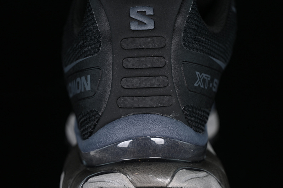 On Running [471326-28]-[XT SLATE FOR WOOD OUTDOOR OFF ROADING BLACK/GREY]-[WOMAN:36-39]-[MAN:40-45] - Image 6