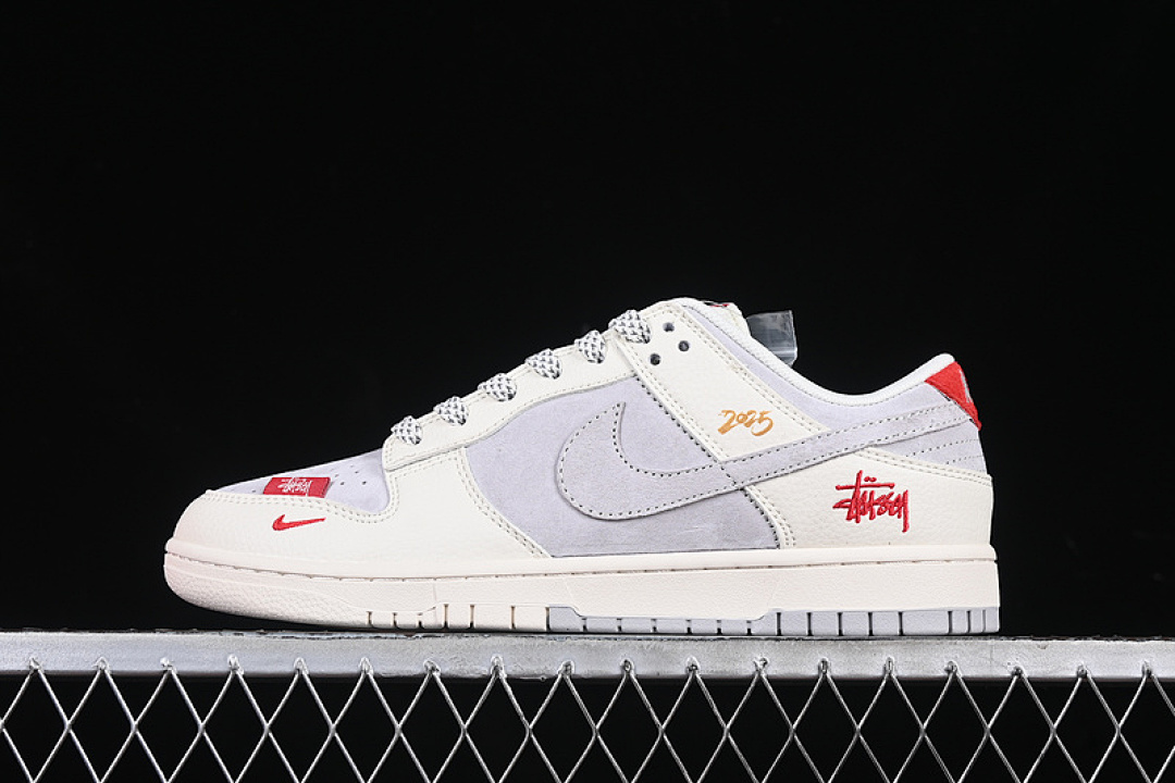 Unbranded [FC1688-206]-[SB DUNK LOW WHITE/GREY/RED]-[WOMAN:36-39]-[MAN:40-45], photo 1