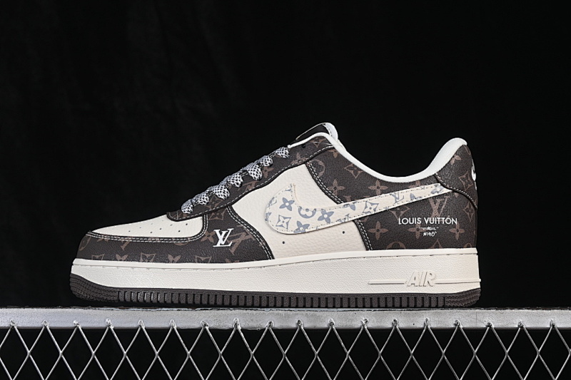 Nike Nike AIR FORCE 1 07 LOW CASUAL SNEAKERS WHITE/GREY · DW8806-010, photo 1