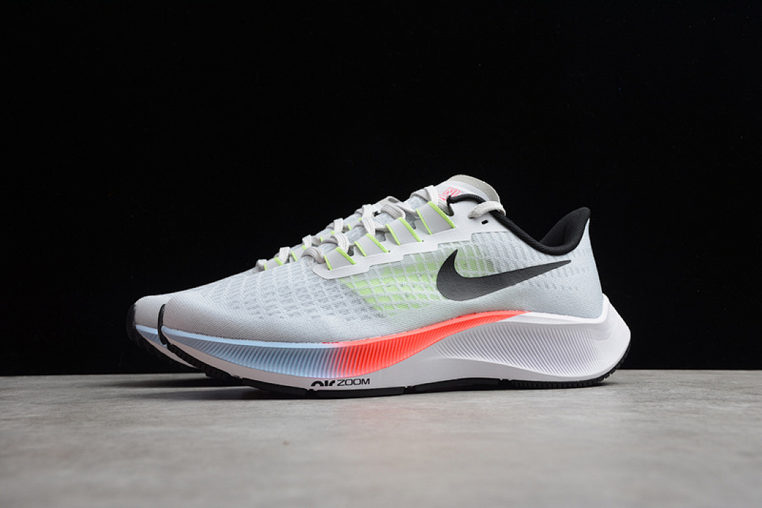 Nike [CZ9308-001]-[AIR ZOOM PEGASUS 37 PURE PLATINUM/LASER CRIMSON-PSYCHIC BLUE-BLACK] - Image 16