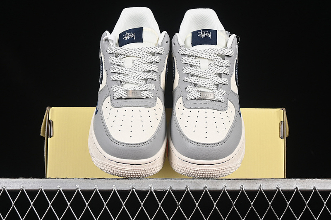 Nike [XS1958-555]-[AIR FORCE 1 07 LOW WHITE/GREY/BLUE/RED]-[WOMAN:36-39]-[MAN:40-45] - Image 13