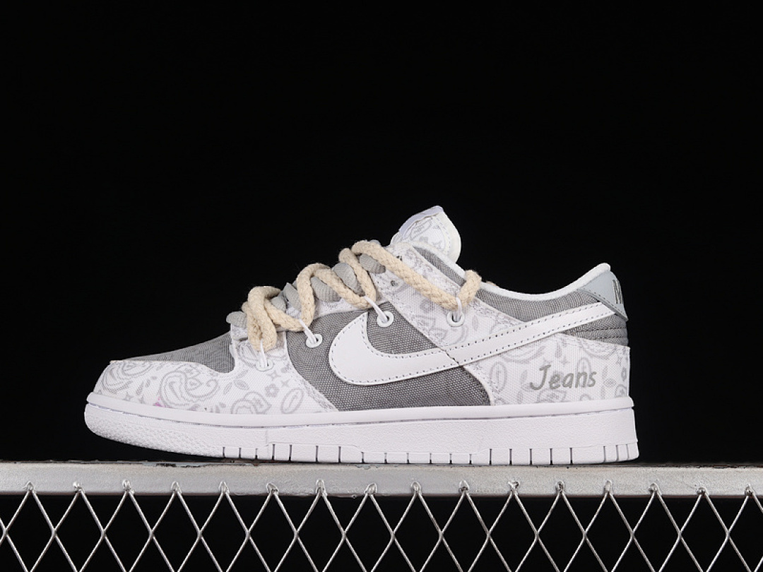 Unbranded [DJ9955-100]-[DUNK LOW ESS WHITE/GREY]-[WOMAN:36-39]-[MAN:40-46], photo 1