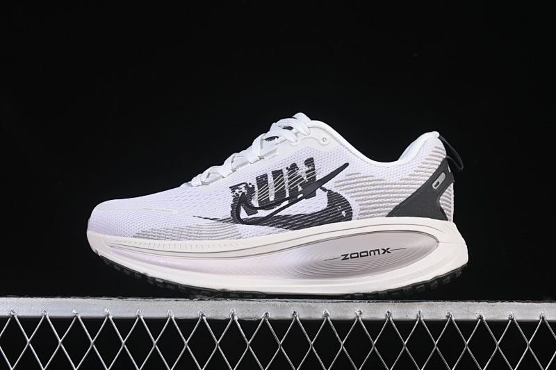 Nike Nike AIR ZOOM VOMERO 18 WHITE/BLACK/GREY · IB5726-100, photo 1
