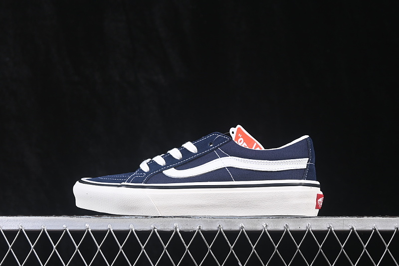 SK8 LOW RELSSUE CASUAL SKATE SHOES NAVY BLUE/BLUE · VN0A4UWI5V8, photo 1