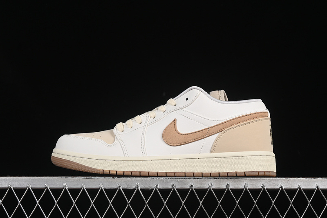 Jordan [IB8855-121]-[AIR JORDAN 1 LOW DONGDAN WHITE/BEIGE]-[WOMAN:36-39]-[MAN:40-46], photo 1