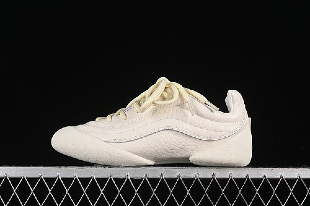 Off-White Off-White [ALEXANDER MCQUEEN 2024S FLEXION /BEIGE]-[WOMAN:35-40], photo 1