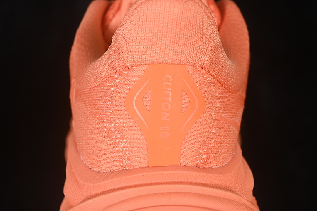 On Running [1162031-PRSM]-[ONE ONE CLIFTON 10 ORANGE/ORANGE/ORANGE]-[WOMAN:36-39]-[MAN:40] - Image 7