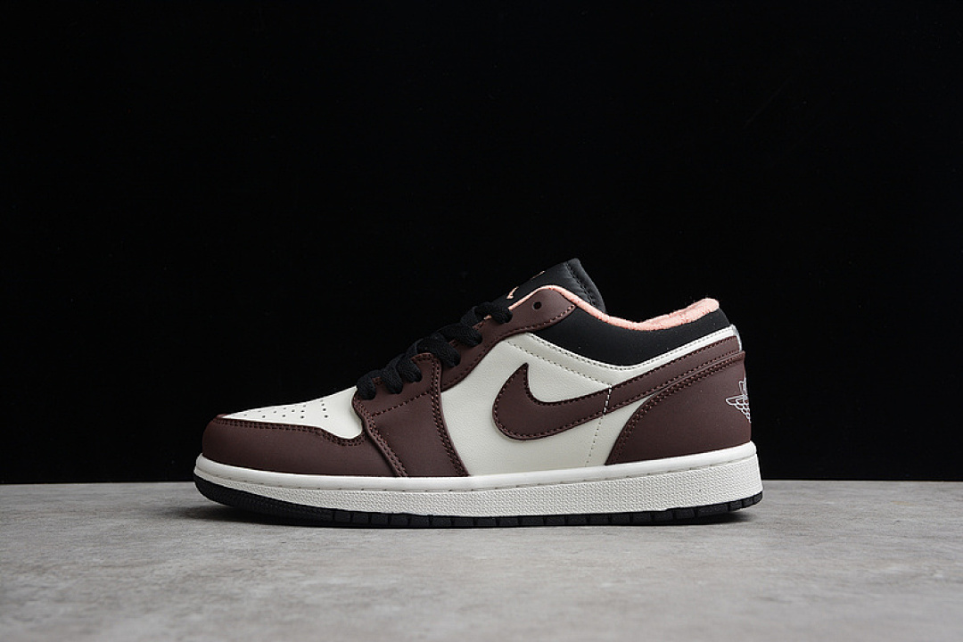 Jordan [DC6991-200]-[AIR JORDAN 1 LOW MOCHA/BLACK/WHITE]-[WOMAN:36-39]-[MAN:40-45], photo 1