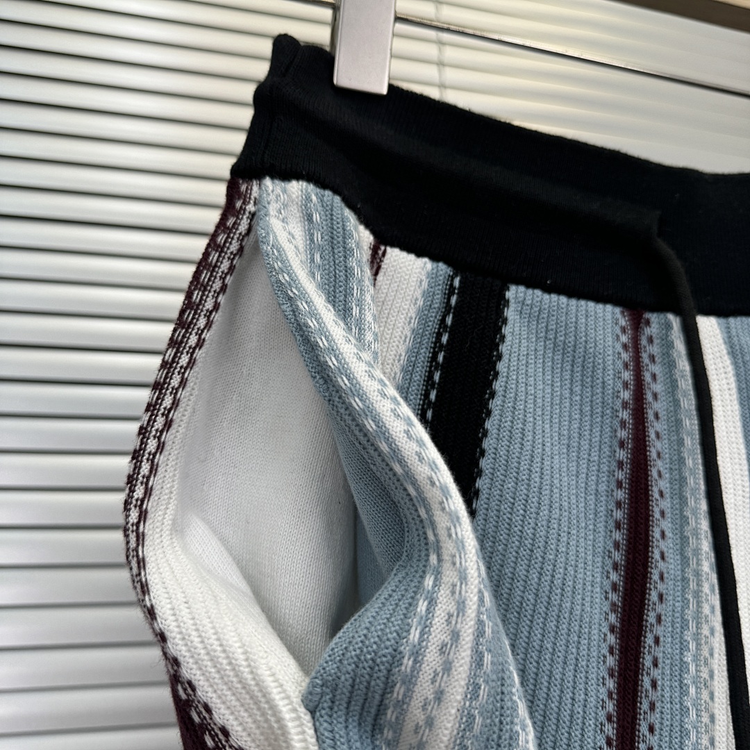 Unbranded 1V Pants Price: - Image 3