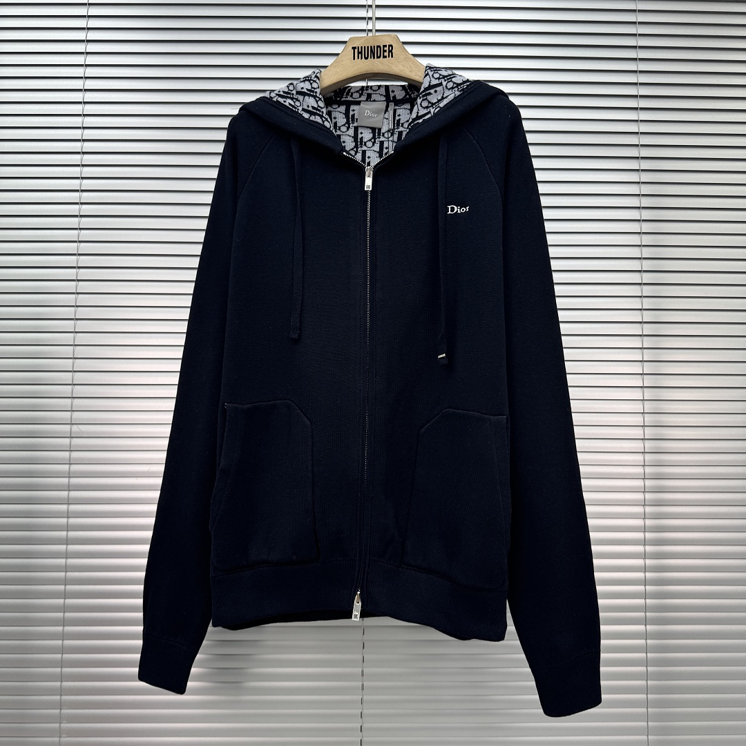 Unbranded D/IO Price: