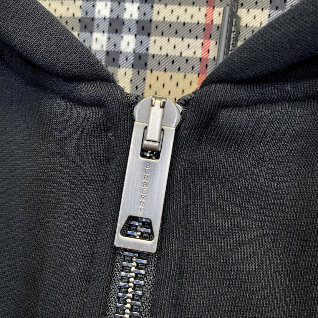 Unbranded Silicone Logo Stamped Mesh Interior Zip Hoodie-Black P: - Image 16