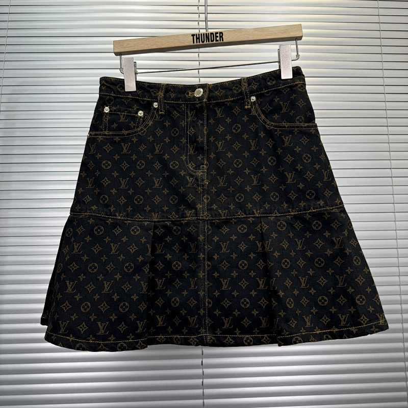 Chanel 1/V Price: