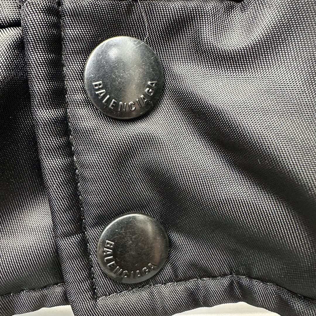 Unbranded Cotton-Padded Jacket B/G Price: 268 - Image 6