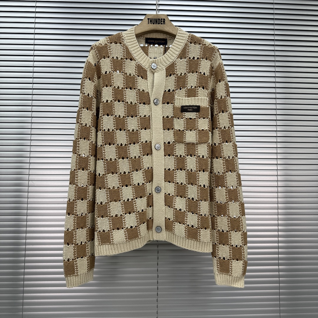 Unbranded 1/V Price:
