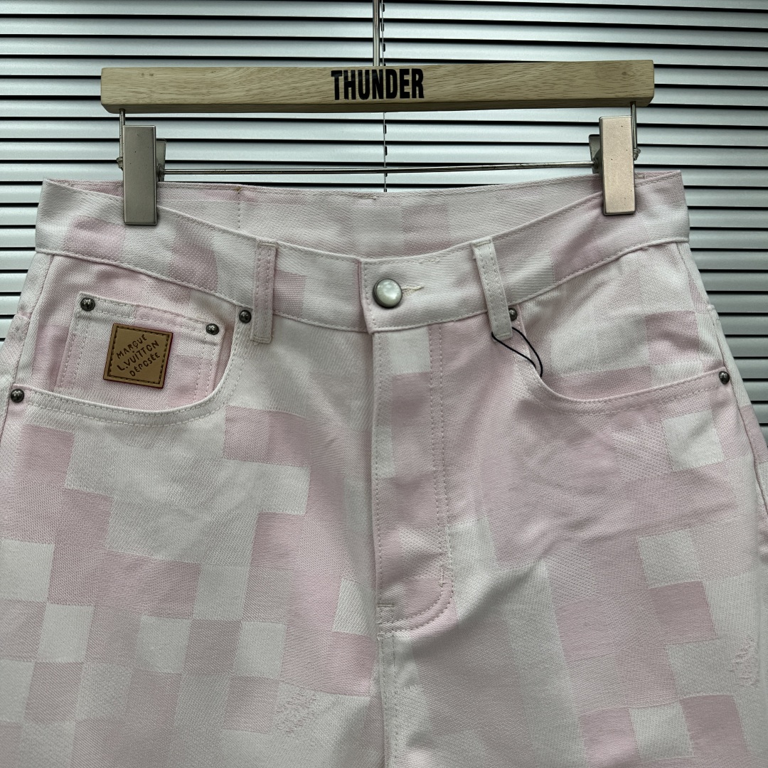 Chanel 1/V Price: - Image 4
