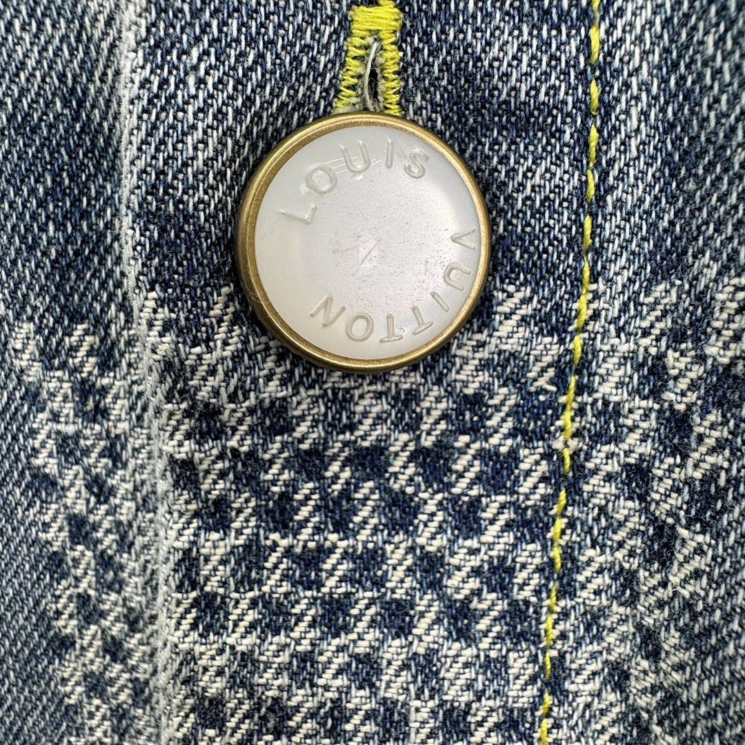 Unbranded Denim Shirt Price: - Image 4