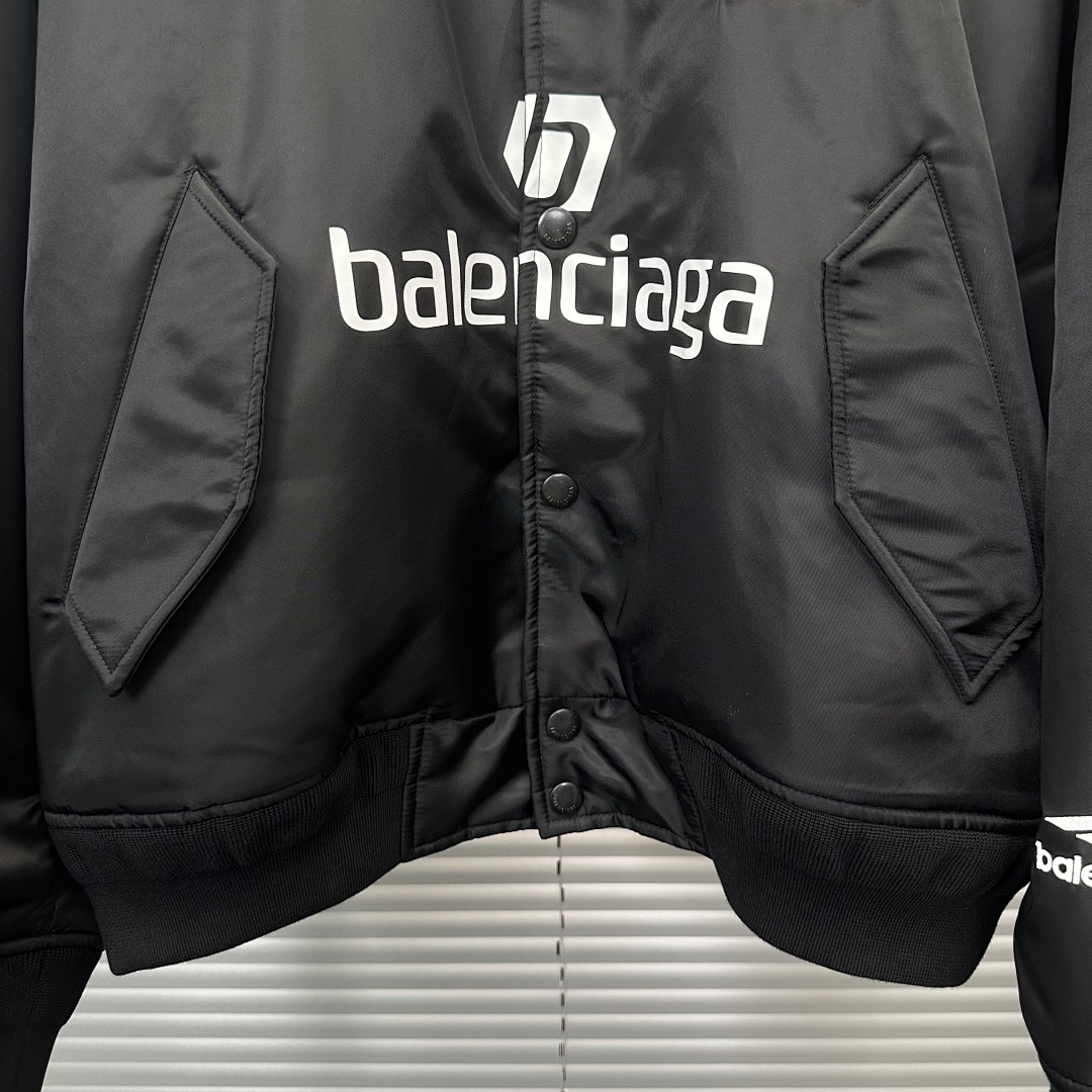 Unbranded Cotton-Padded Jacket B/G Price: 268 - Image 12