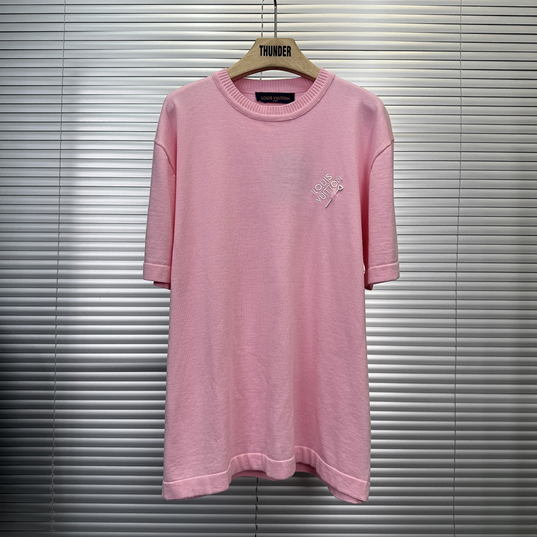 Unbranded 1V Price:
