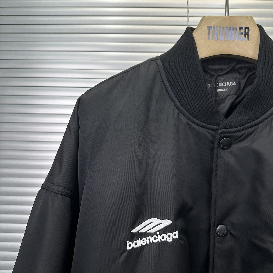 Unbranded Cotton-Padded Jacket B/G Price: 268 - Image 7