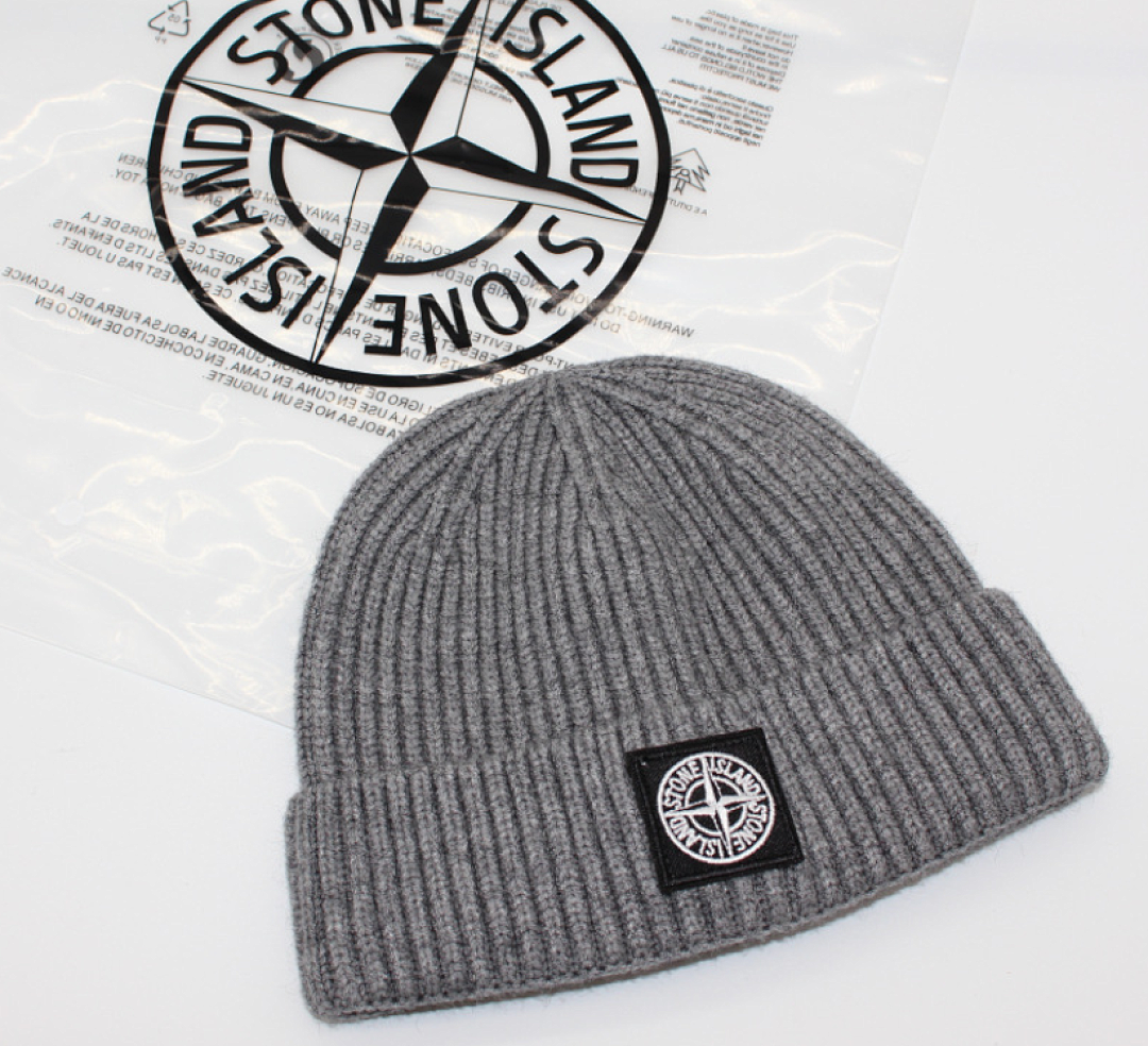 Other Stone Island Hat P 45 Yuan