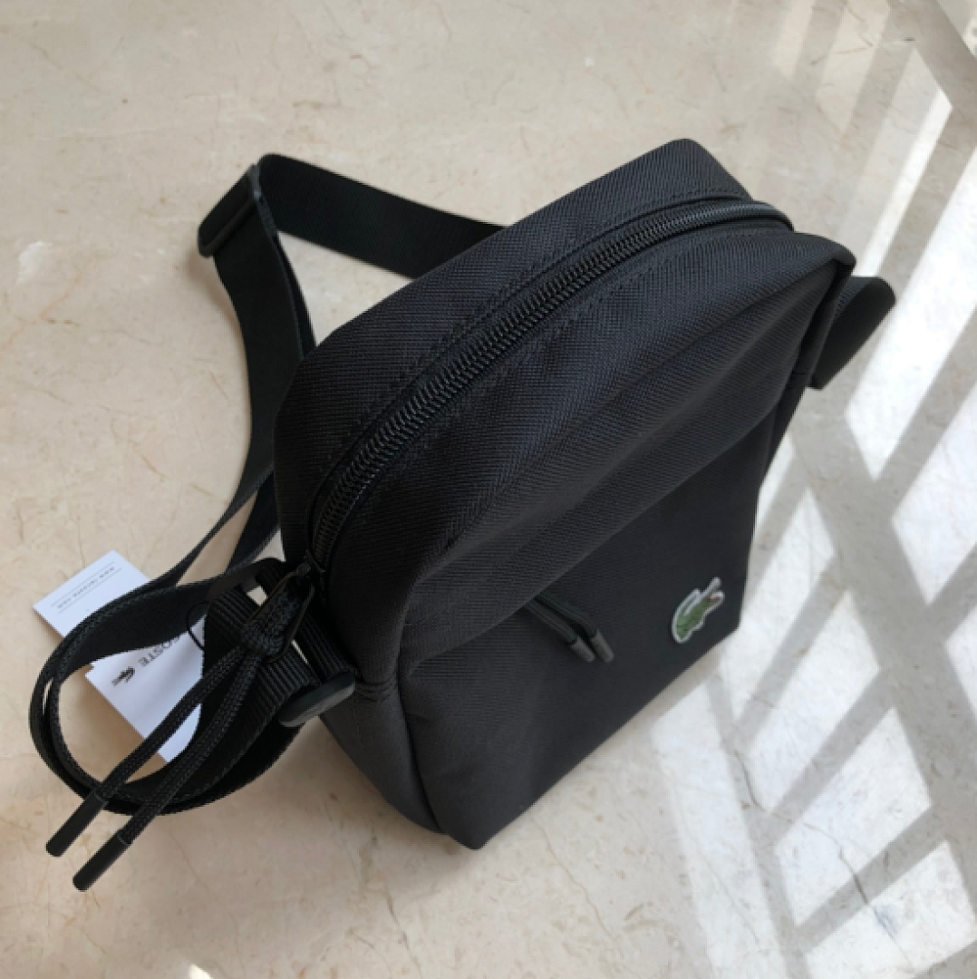 Other Lacoste Bags P 129 Yuan - Image 4