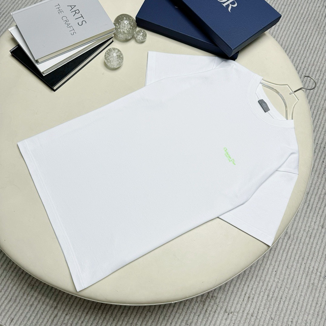 Dior Yuan. 543−17L - Image 3