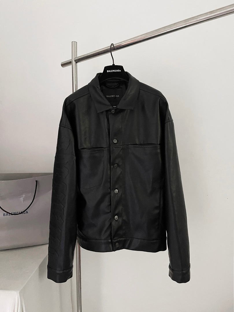 Balenciaga 6660-60L