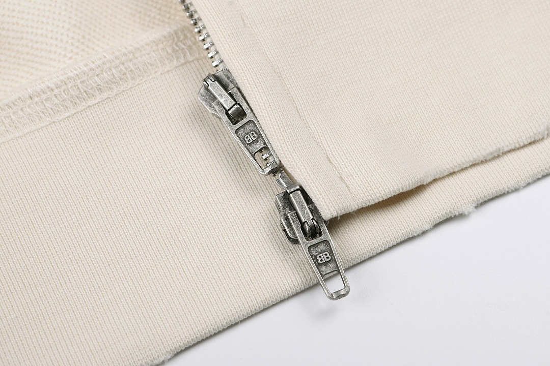 Balenciaga 52121−51L - Image 11