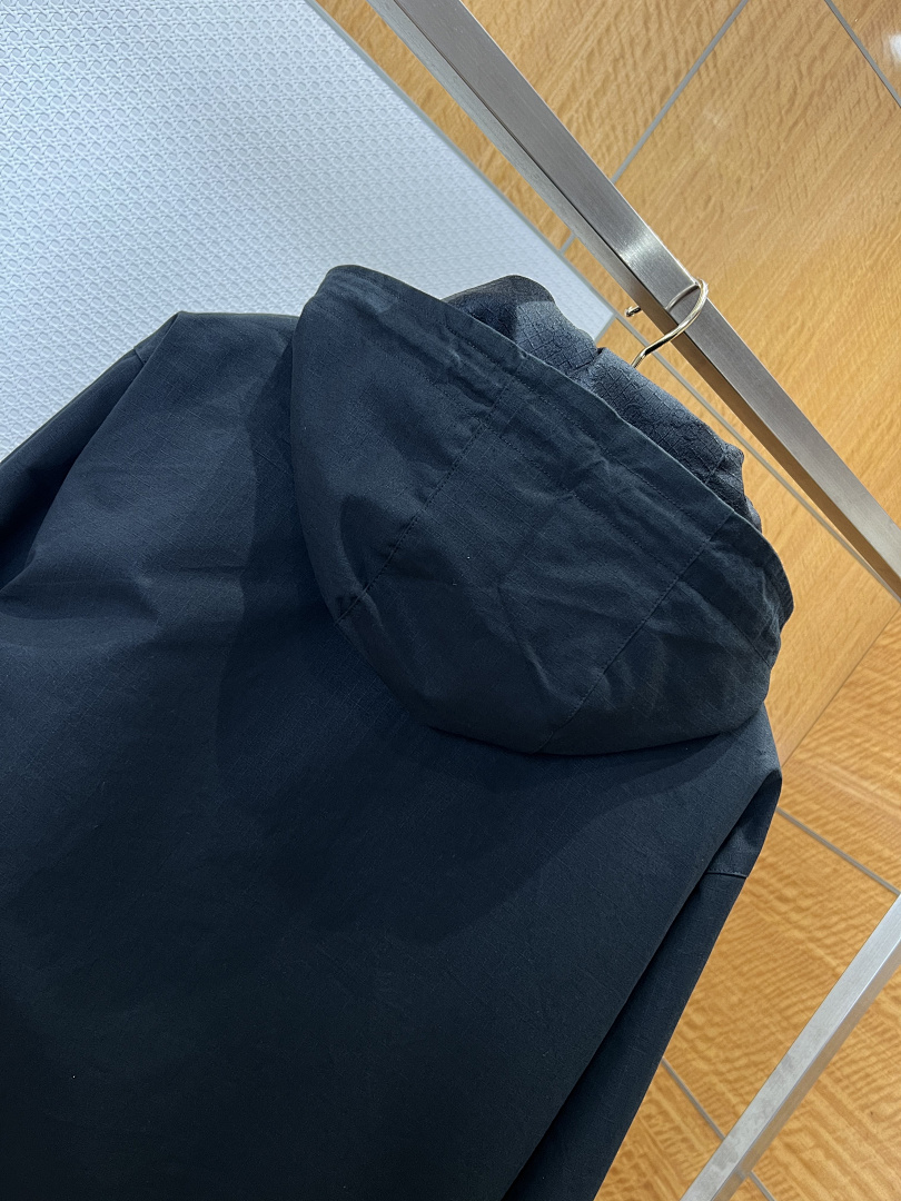 Gucci 31883-31L - Image 24