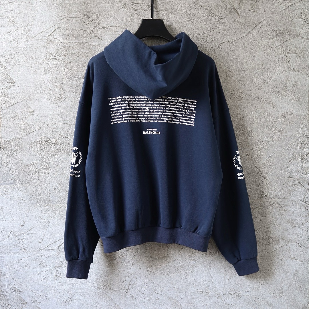 Balenciaga 5ZZ049−25L - Image 9