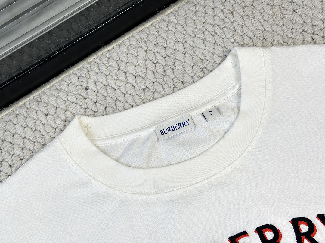 Burberry 326186-5L - Image 6