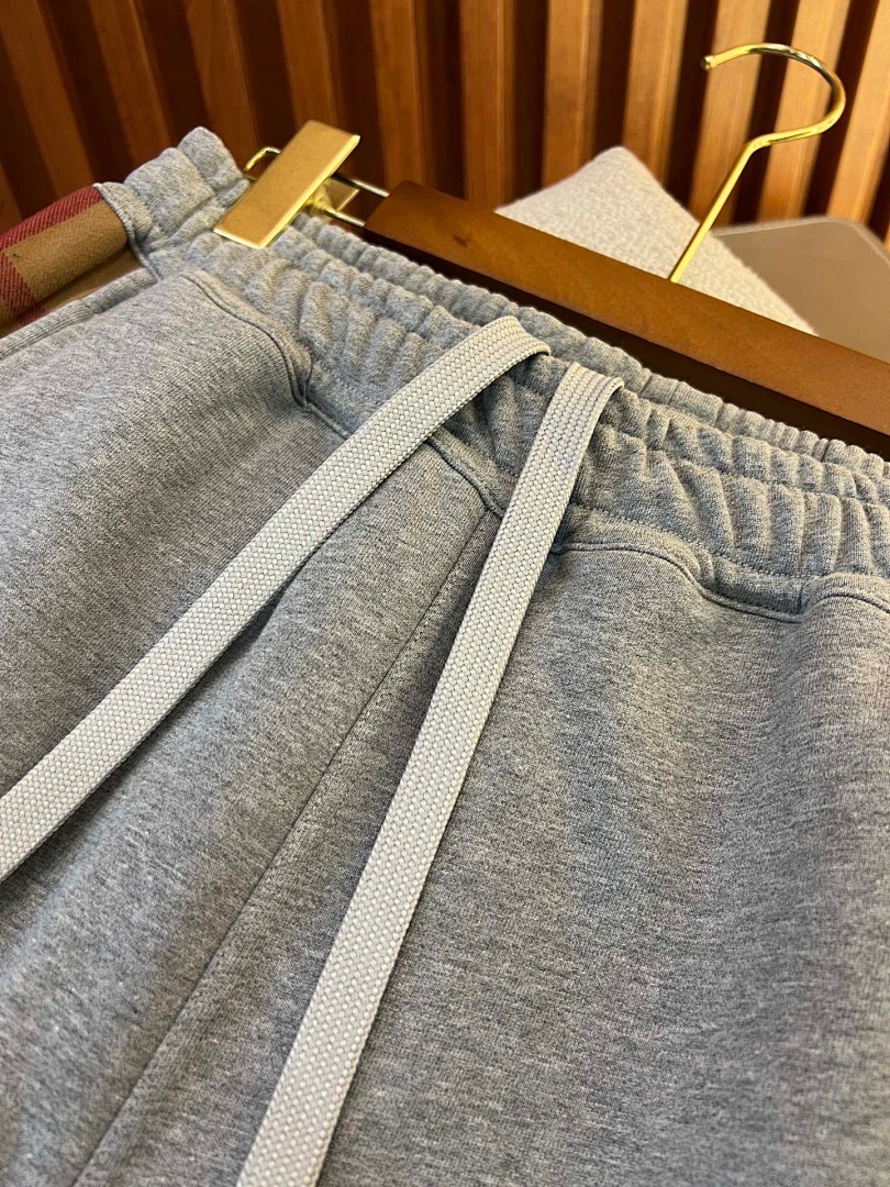Burberry –6B026-65L - Image 21
