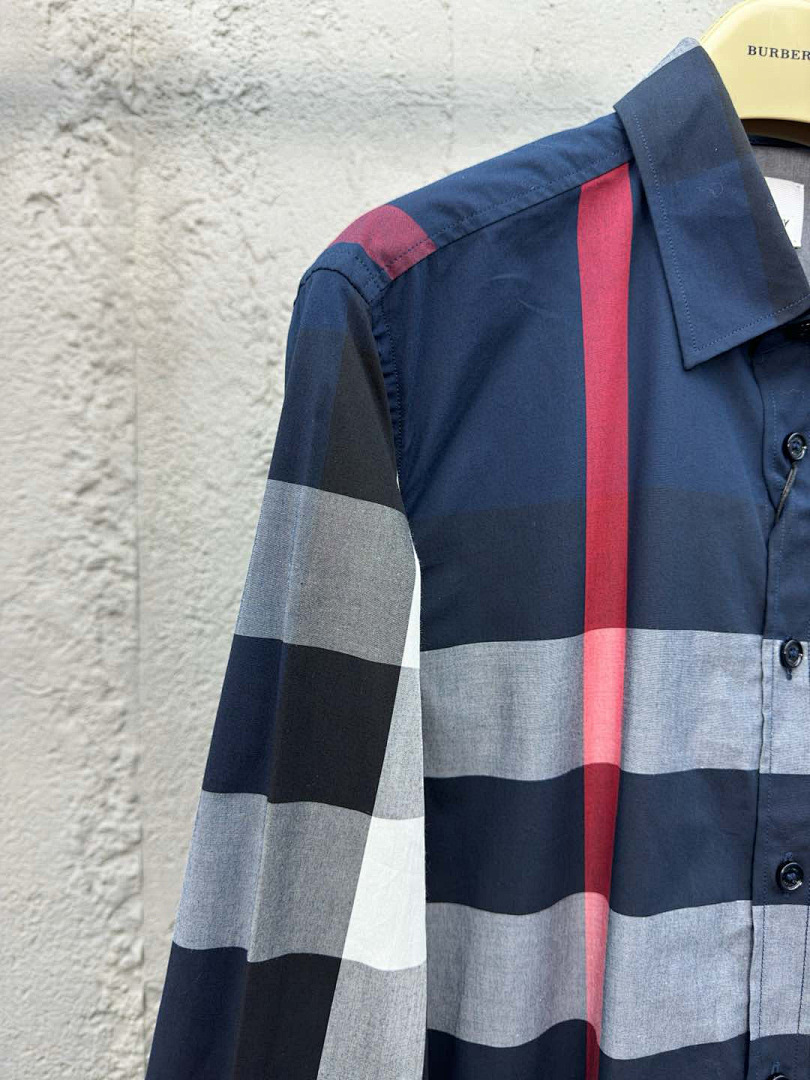 Burberry L68B033-65L - Image 6