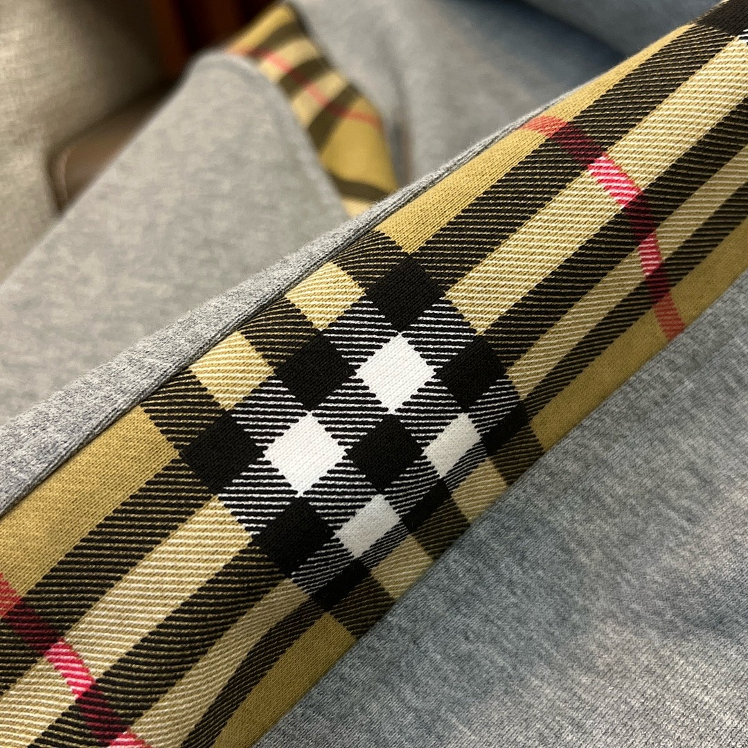 Burberry 6B08-65L - Image 8