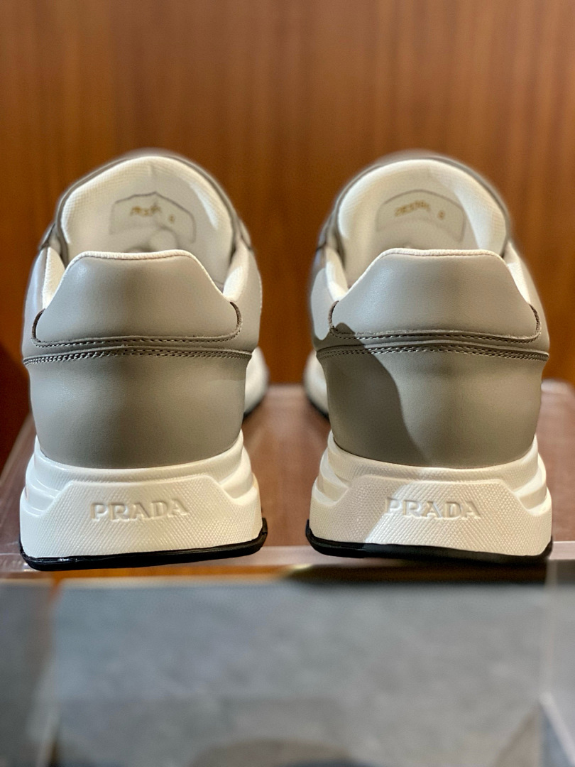 Prada 533552−33L - Image 7