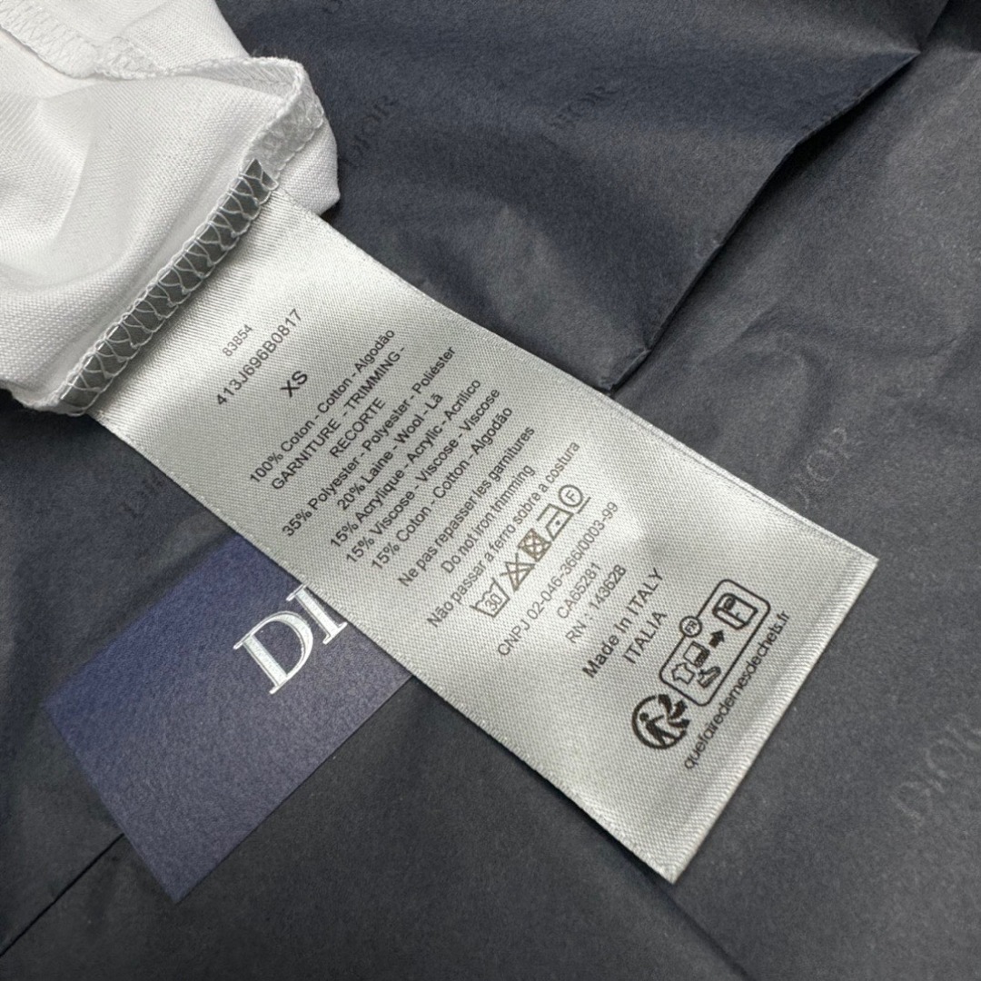 Dior Yuan. Label 544−17L - Image 25