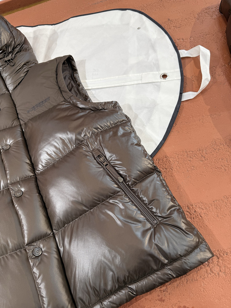 Burberry 68679-37L - Image 21