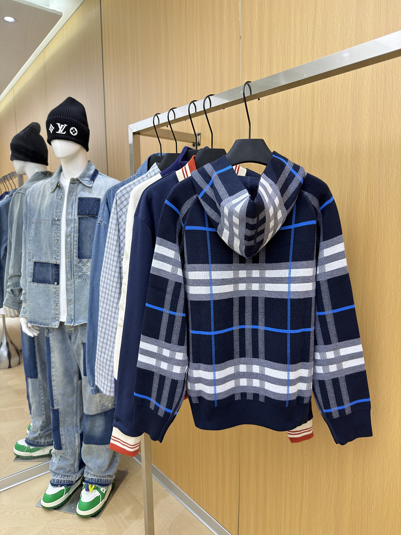Burberry 5178−8L - Image 25