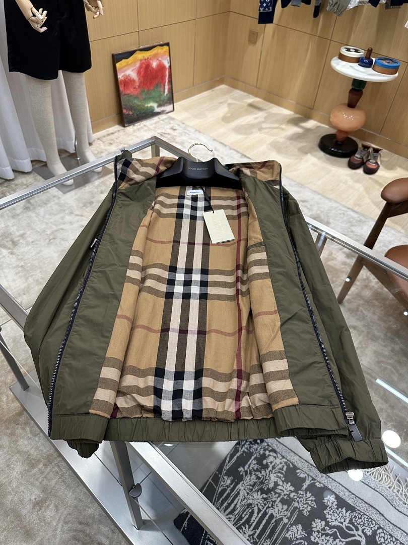 Burberry 5128−8L - Image 13