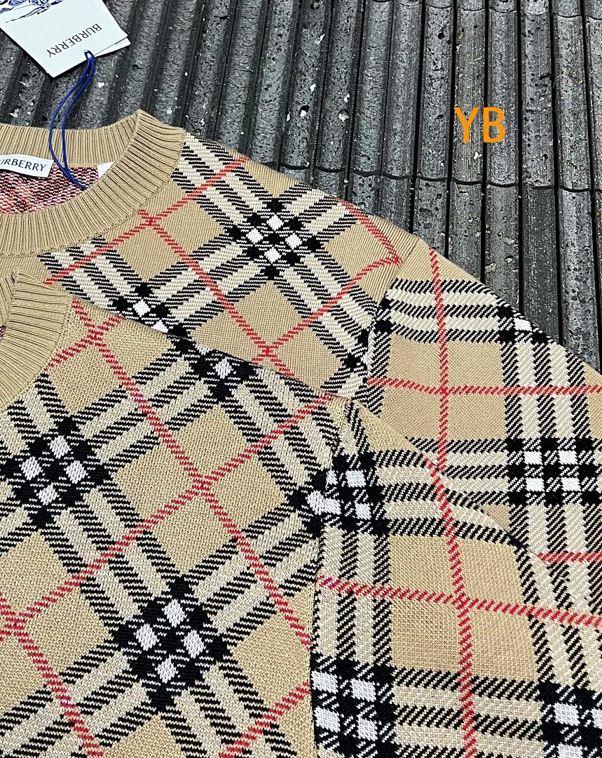 Burberry 526308−51L - Image 11