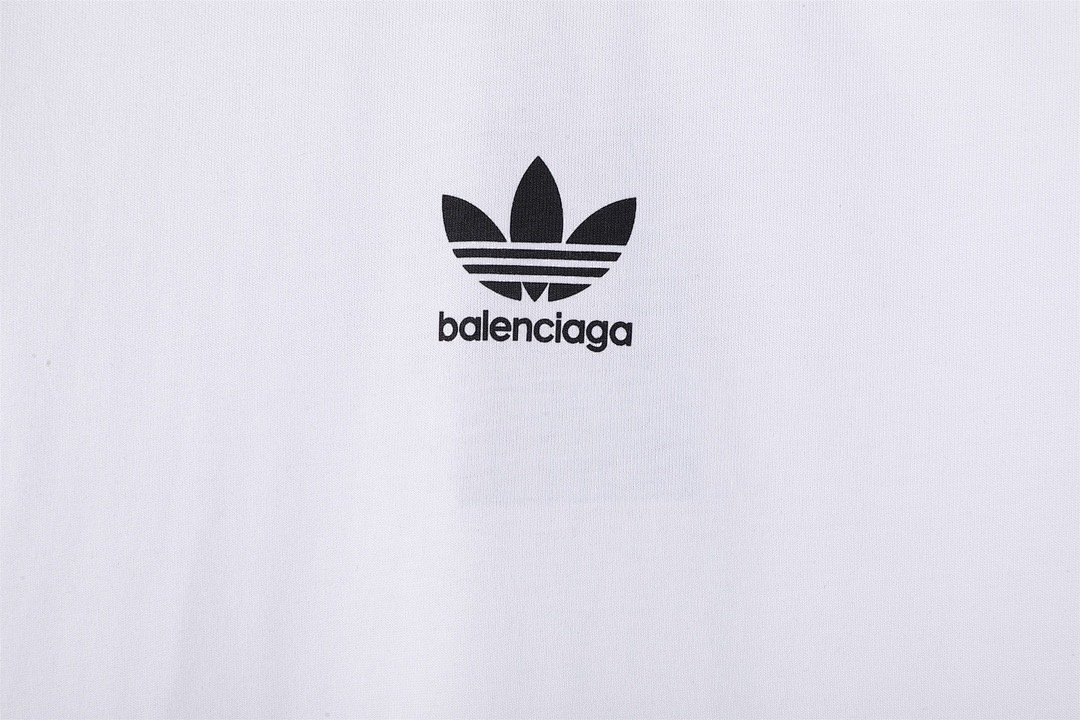 Balenciaga 52255-22L - Image 14