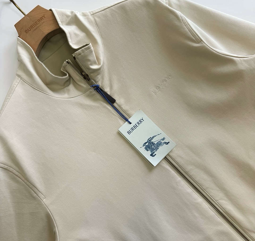 Burberry 6394-61L - Image 8