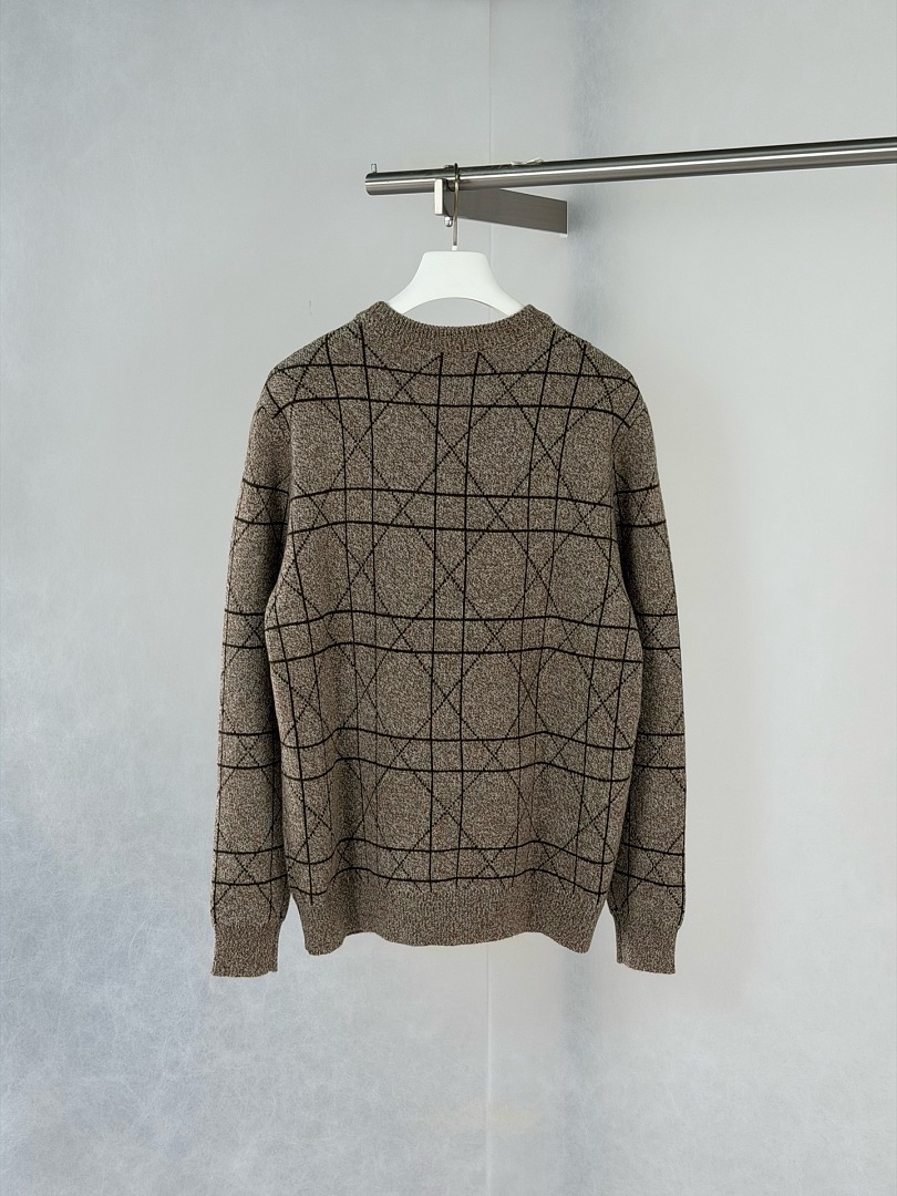 Dior Price: - Image 3