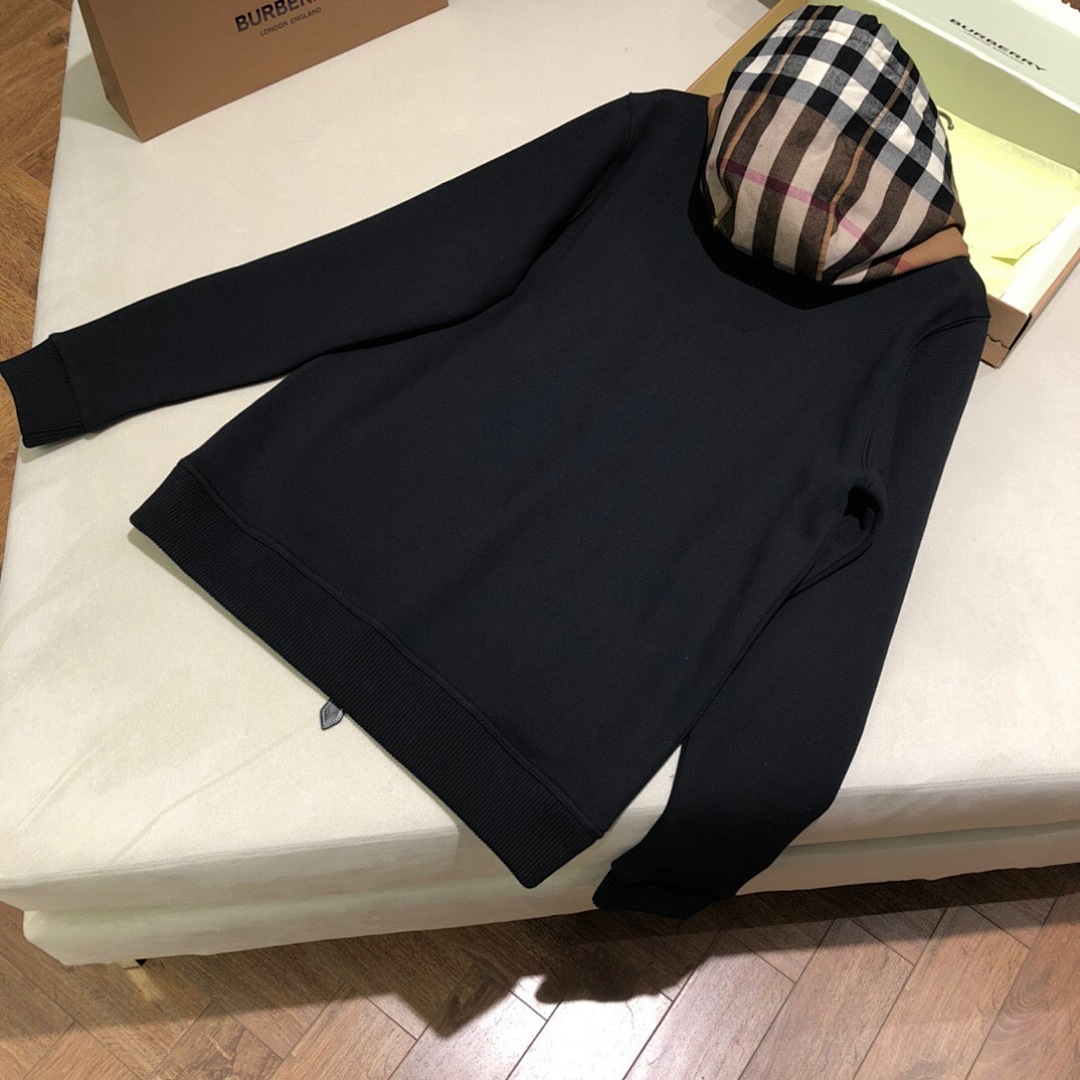 Burberry Yuan — - Image 19