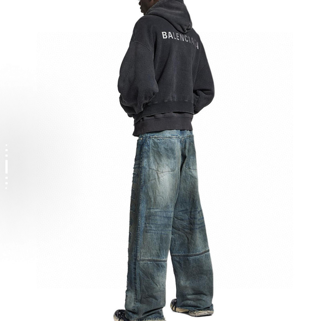 Balenciaga 5ZZ048-25L - Image 4