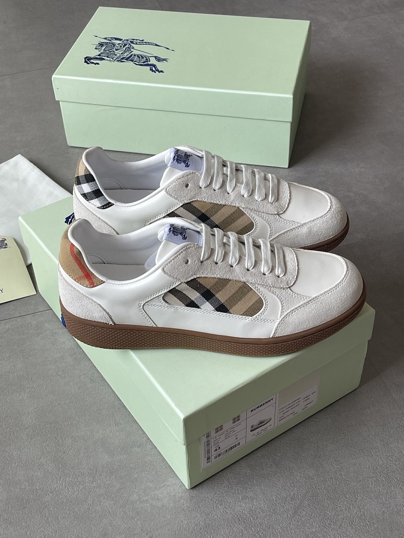 Burberry 6116-88L - Image 18