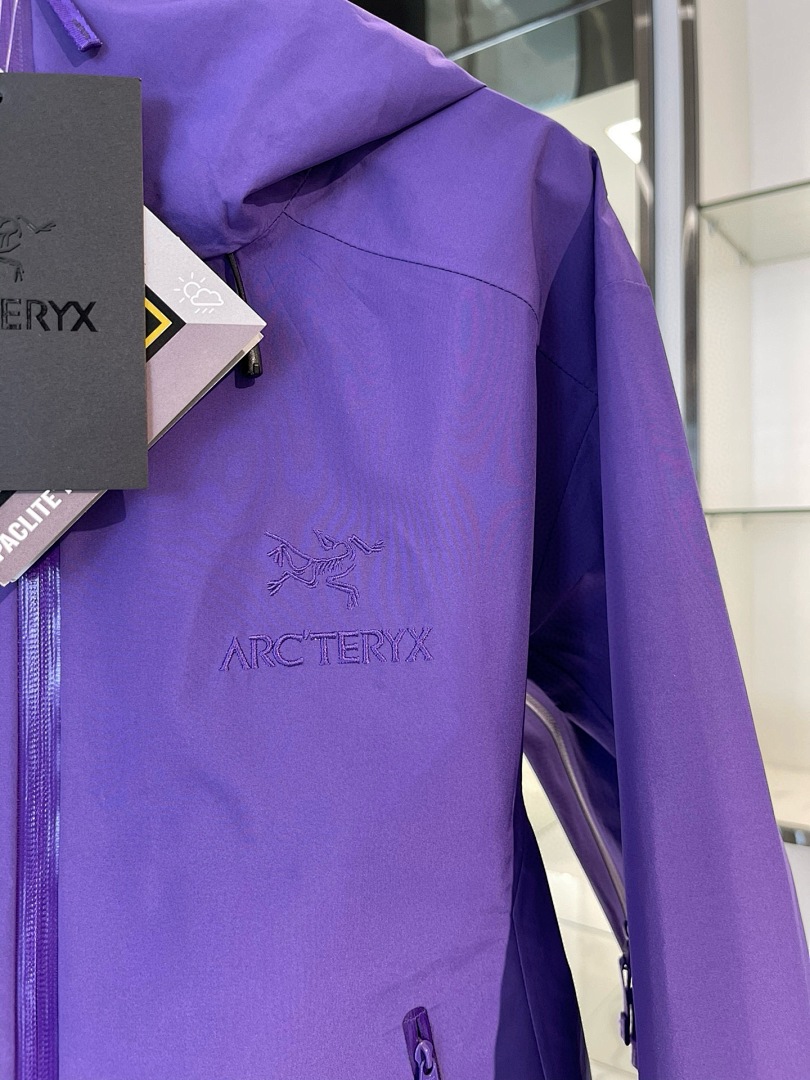 Arc'teryx — - Image 21